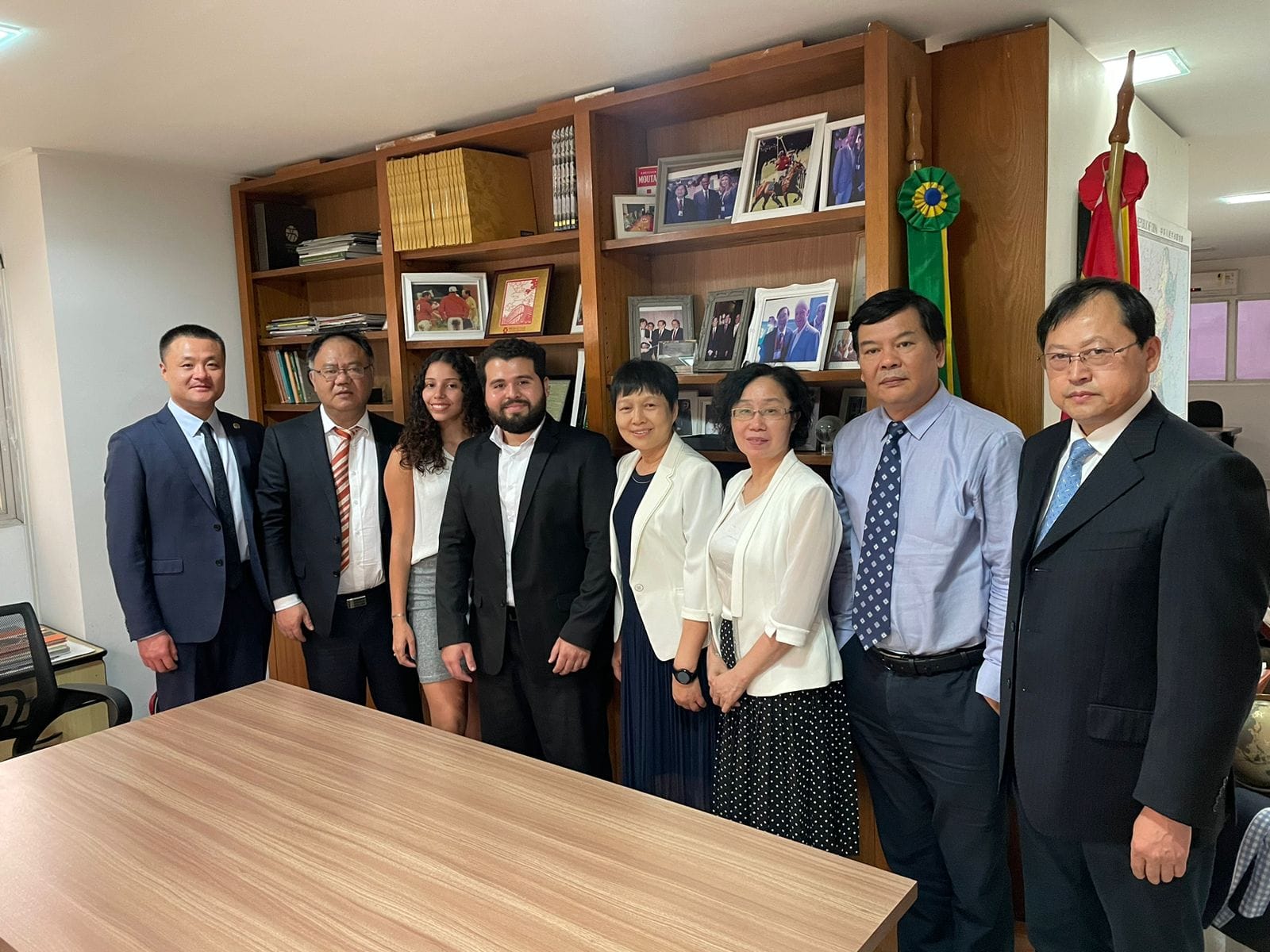 Delegação da CCPIT de Ningbo estabelece vínculos estratégicos com a Câmara Brasil China em São Paulo