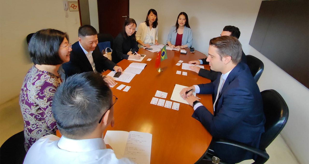 delegacacao-chinesa-de-sichuan-explora-parcerias-estrategicas-com-a-camara-brasil-china-featured